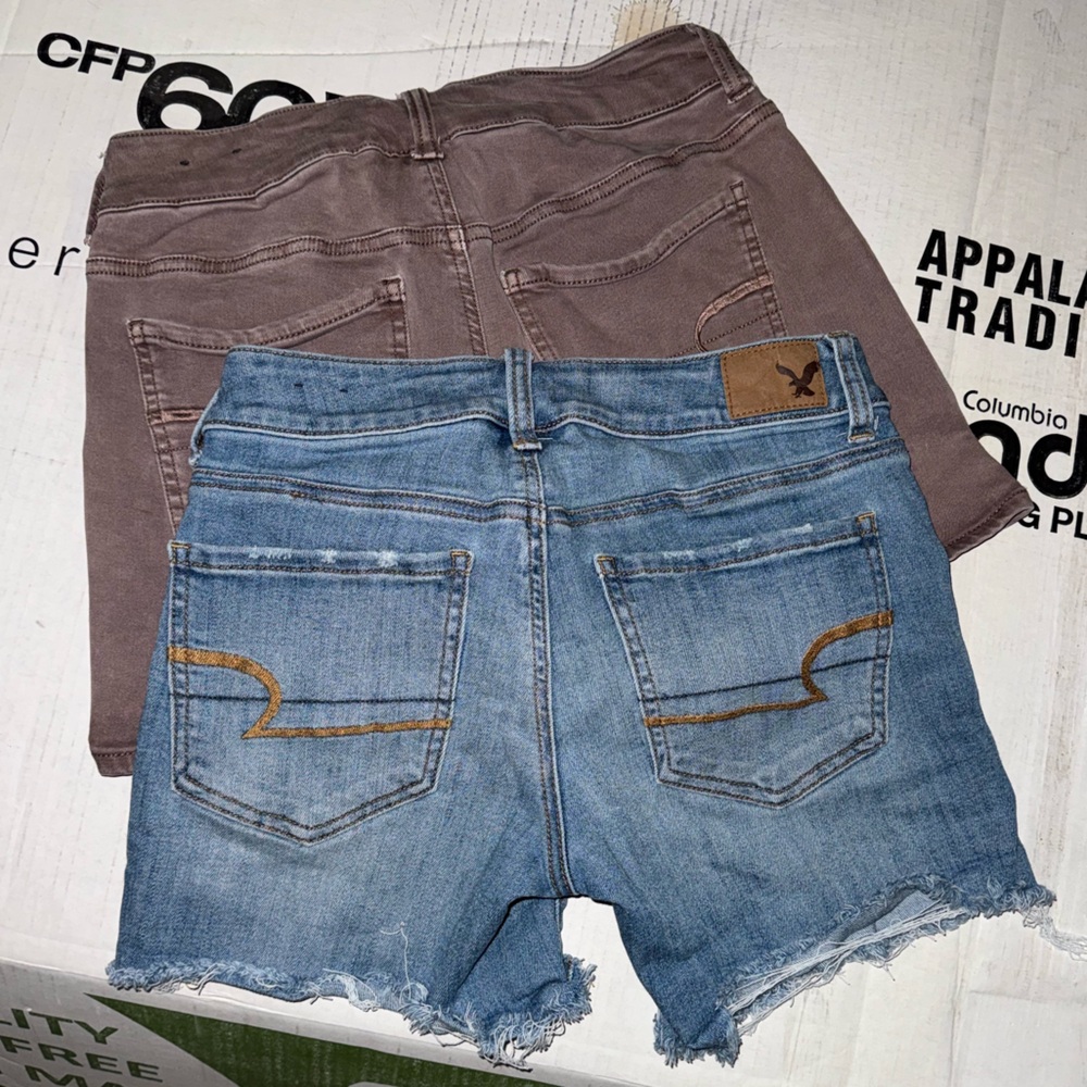 American Eagle Outfitters Midi shorts